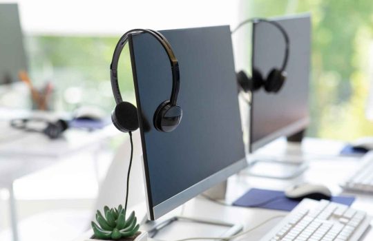 contact center AI2